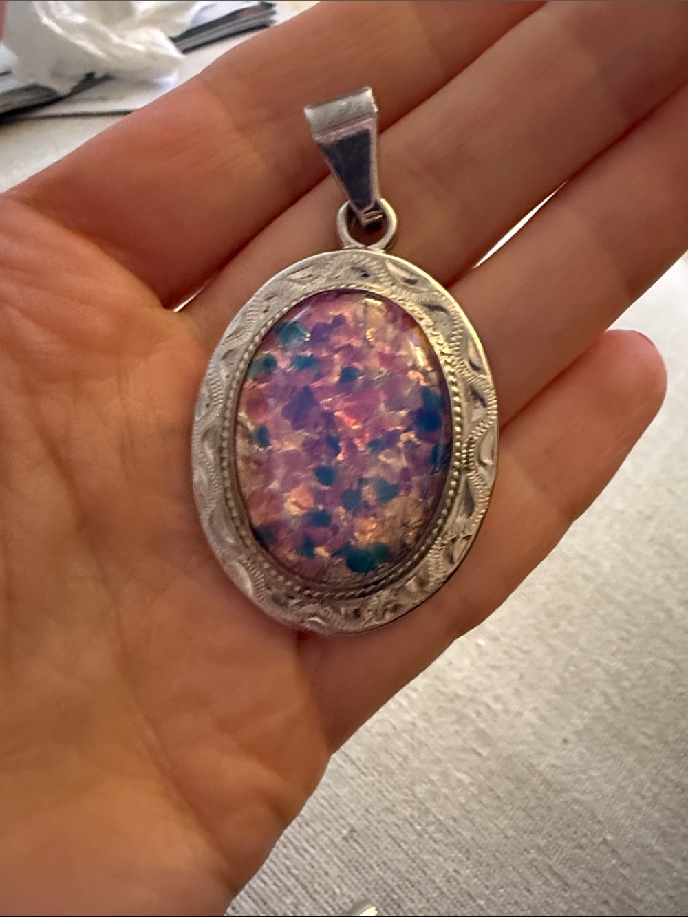 Mexican Silver Oval Pendant Necklace with Pink Iridescent Inlay
